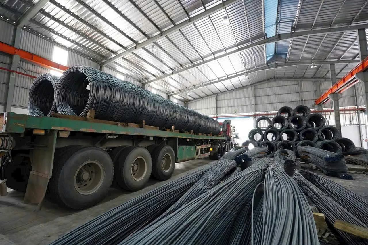 Ảnh chở thép cuộn